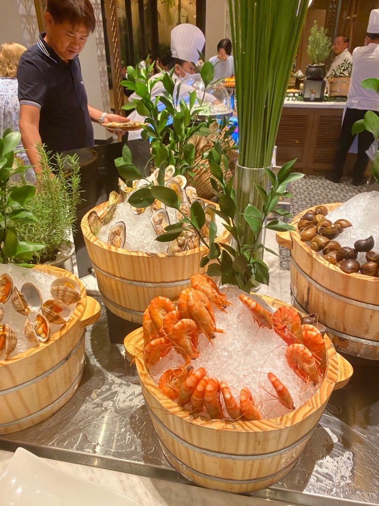  [광고 X] 베트남 호치민 맛집! "롯데호텔 뷔페 사이공 (디너)" 방문 후기!