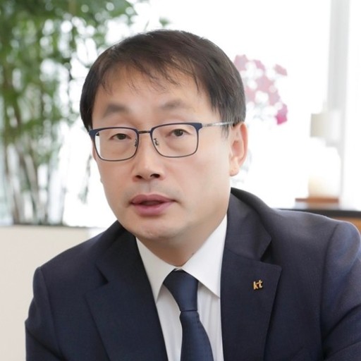 검찰, KT <b>구현모</b> 선임 직후 '일감 <b>몰아주기</b>' 계획 문건 확보