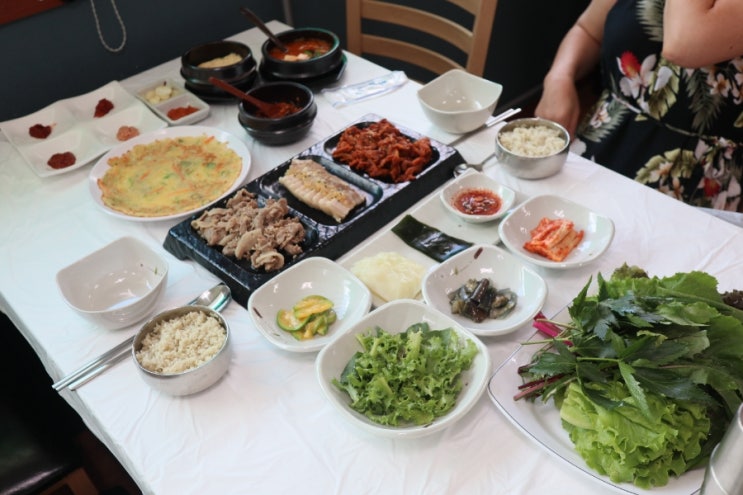  경주 외동 쌈밥 맛집 푸짐한 양에 놀라는 행복쌈밥