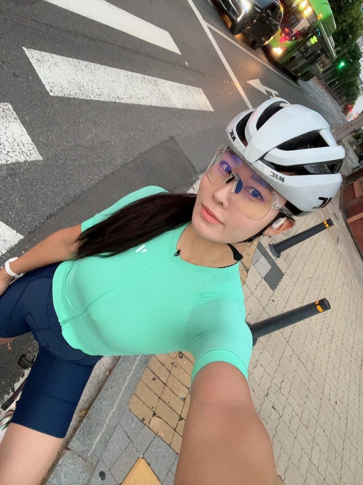 레저/스포츠 크리에이터 운동하는 서이, 네이버클립 숏폼 공식 콘텐츠 크리에이터로 선정됐어요!