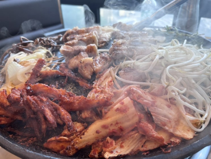  [관평동 고기] 몸에 좋은 더덕무한리필! 더덕솥뚜껑삼겹살 관평점