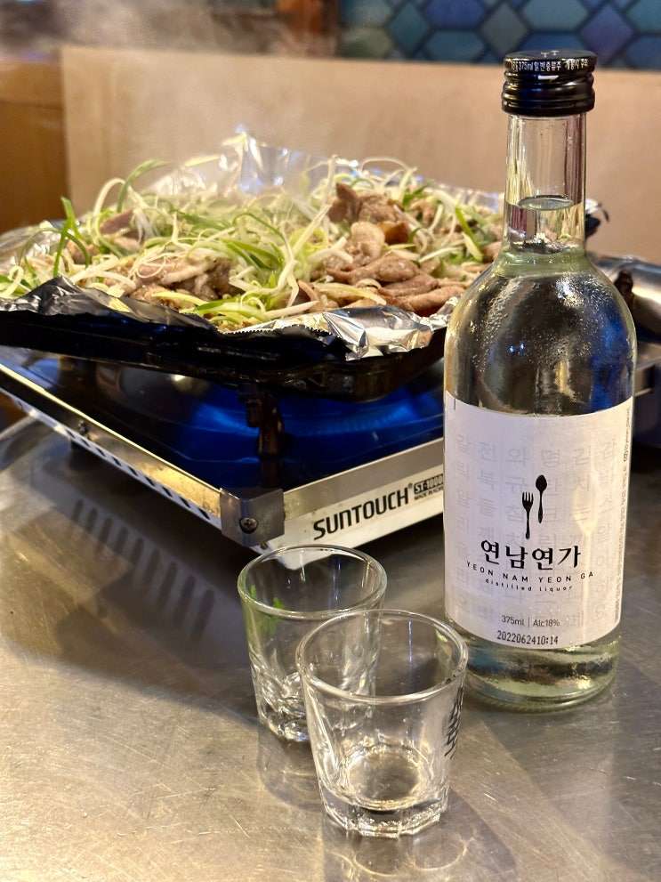  49년의 불향 풍미 시청 맛집 십원집, 프리 콜키지로 와인과 함께 즐기는 연탄파불고기의 놀라운 조합 광화문와인바틀샵 순애주