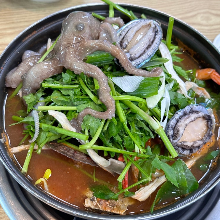  인천 송도해물탕 쌍둥이네 해물식당 송도유원지