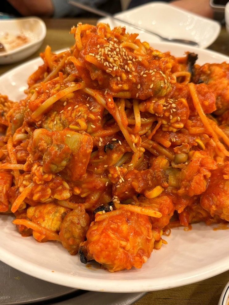  사당역 맛집 해물한소반에서 매콤한 아구찜 해물파전 뿌수기