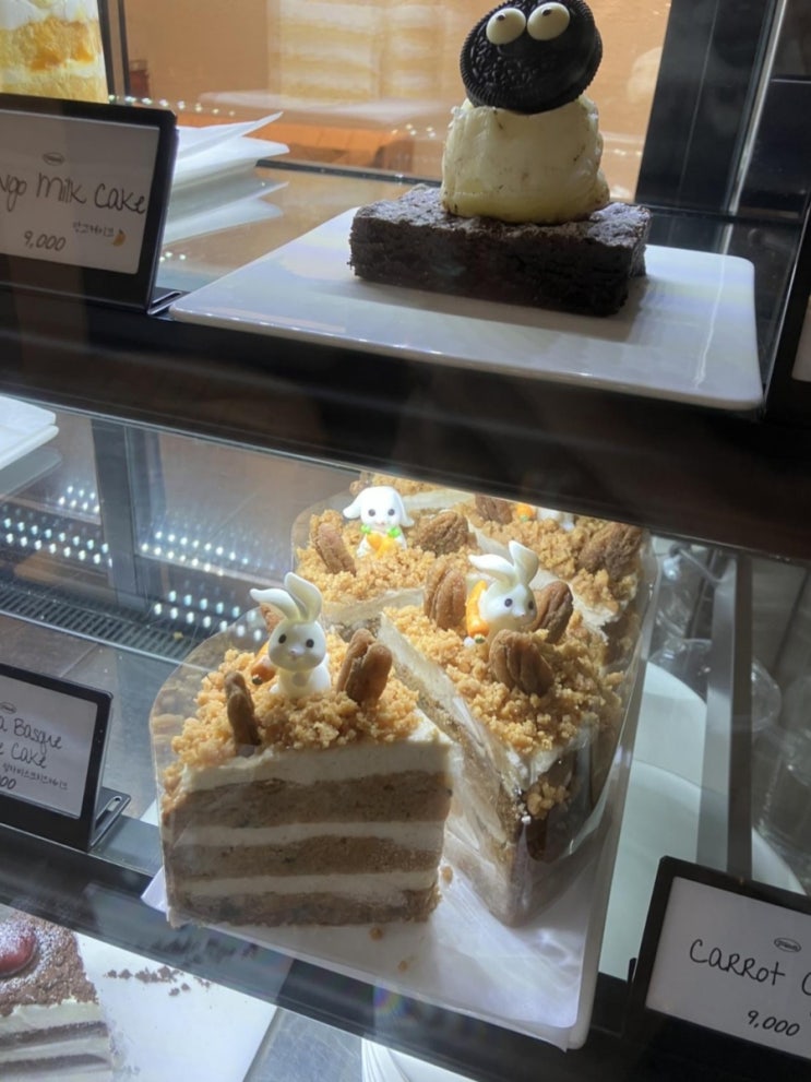  <강남역 카페>디저트가 너무 맛있었던 대형카페 프라텔리::