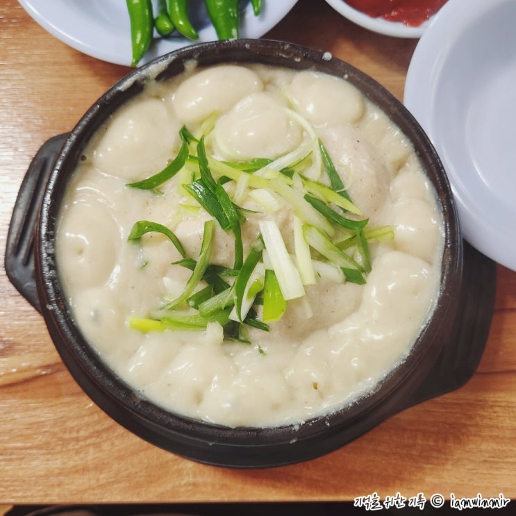 걸죽한 들깨삼계탕으로 몸보신 신길동 원조호수삼계탕 걸죽한 들깨삼계탕으로 몸보신 신길동 원조호수삼계탕