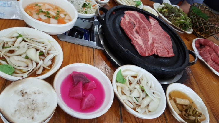  군위 이로운 한우/군위 한우 맛집/ 안동근교 맛집/ 마라탕/ 투썸플레이스 디저트 초코렛