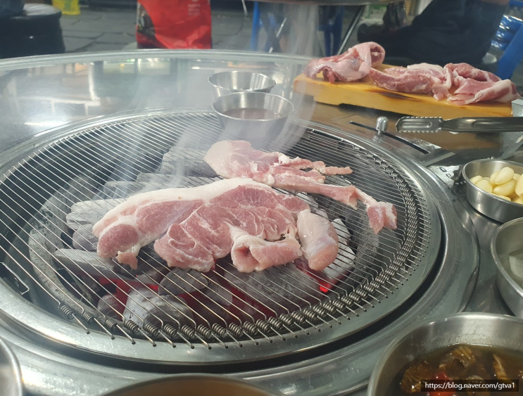 [밀양 핫플] 현지인이 추천하는  "임시정부" 돼지고기 특수부위 맛집