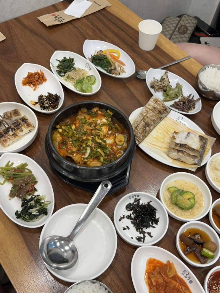 부산광안리맛집 두툼한 제주갈치구이와 존맛탱 갈치조림 “은해갈치“