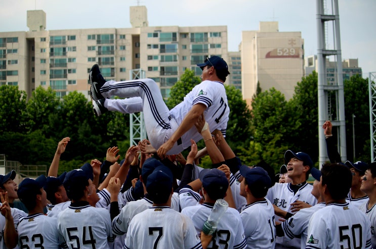 <b>감독</b>), <b>이승엽</b> 이후 30년 만의 8번째 청룡기 야구대회 <b>우승</b>ᆢ... 