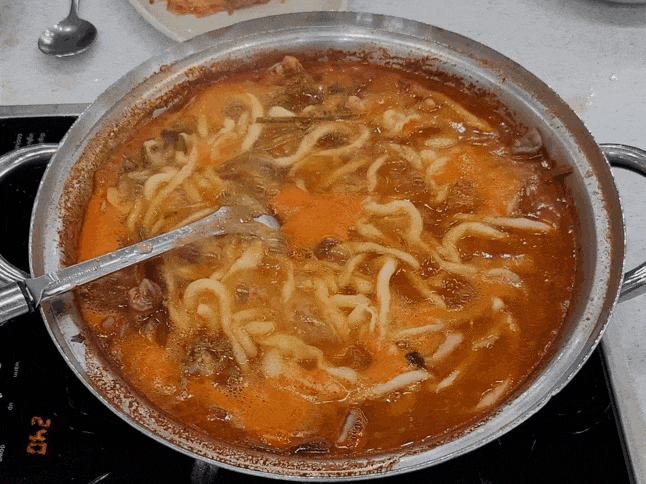  면발이 특별한 수타면 샤브버섯칼국수 맛집여행, 의왕 봉덕칼국수