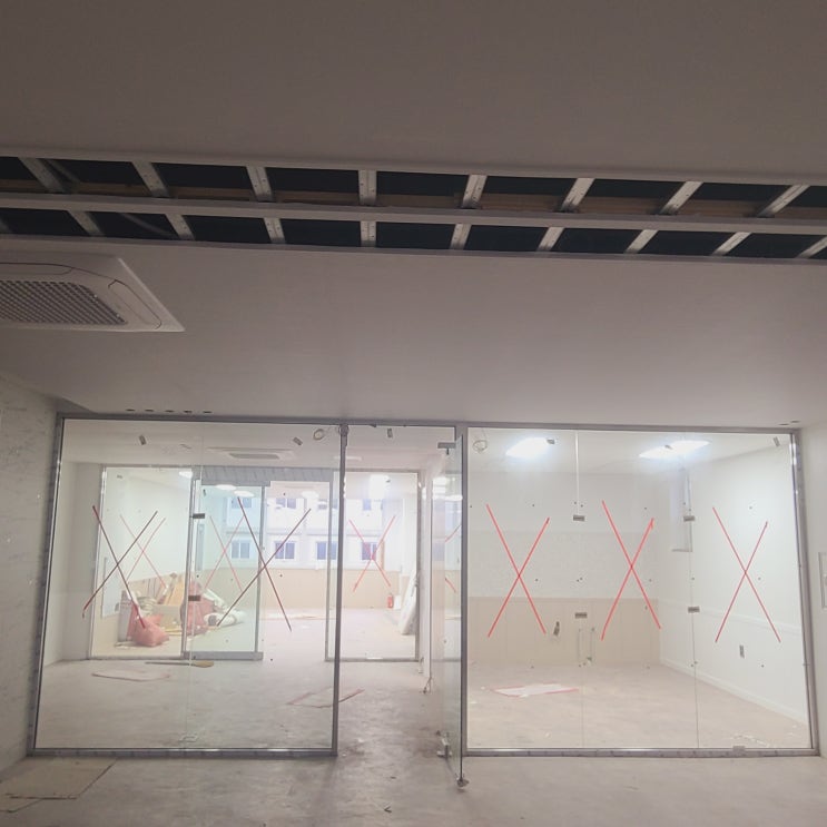  부산 기계 조합 우편취급국 CCTV 관제실 PDLC 스마트 필름 시공