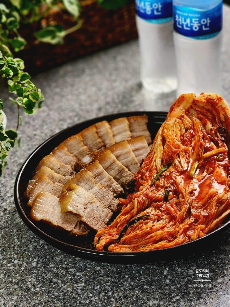  해양심층수 천년동안 여름김치 꿀조합 압력솥수육 만들기