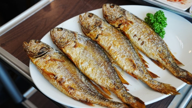  대성리 보리굴비 맛집 한정식소나무 여기 좋네요.