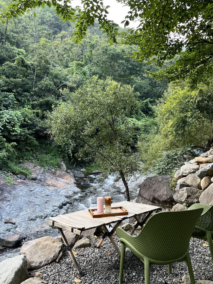  [ 대구 현풍 카페 ] 헤세디온 : 계곡이 흐르는 비슬산 물놀이 카페