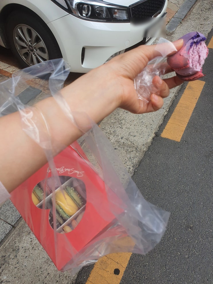  암사동 솜솜베이커리 마카롱,딸기뷔페, 오아베이커리 버터바, 태극당 모나카,젤라또 젤라띠...
