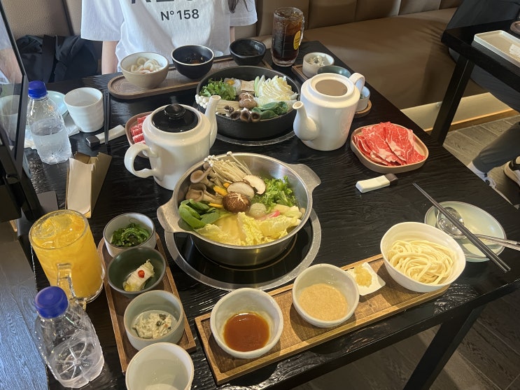 스키야키와 샤브샤브를 각자 즐길 수 있는 마포맛집 스키당