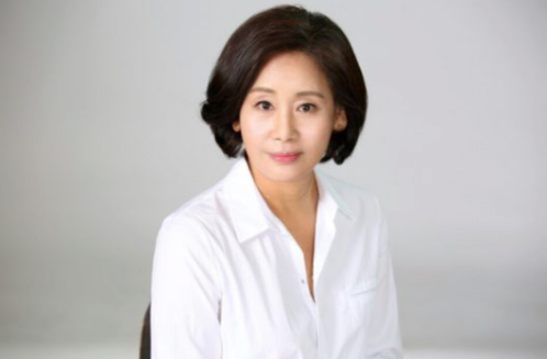 홍여진 프로필 리즈시절 나이 데뷔 배우 작품 활동 영화 드라마 고향