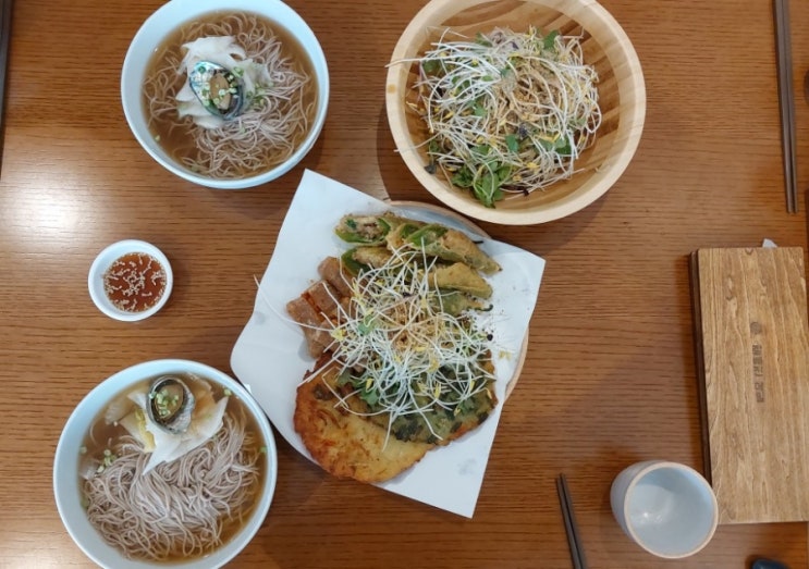 을지로맛집: 잘빠진메밀 다양한 구성 메밀음식 맛있는 힙지로맛집