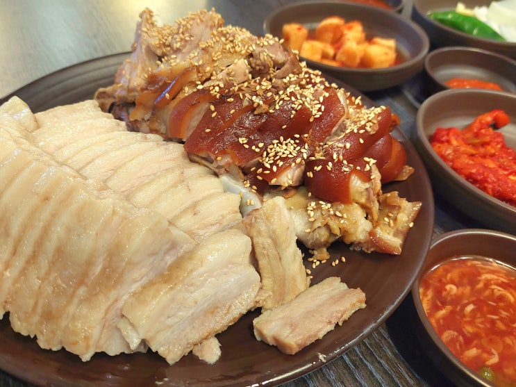  [신도림역맛집] 순대랑 순대국 무한리필 가능한 화영족 족발!