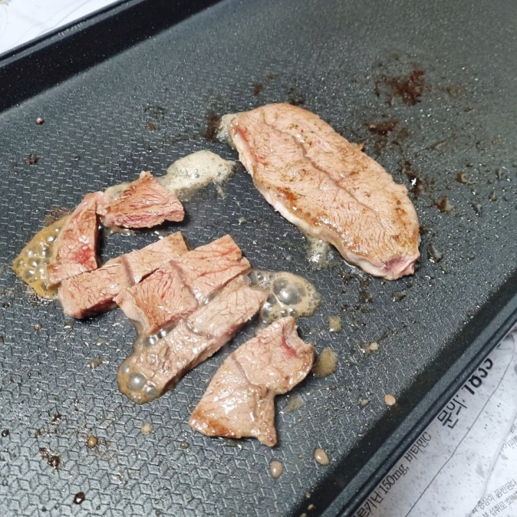  푸드장으로 구매한 고기 아주 신선해서 좋았어요