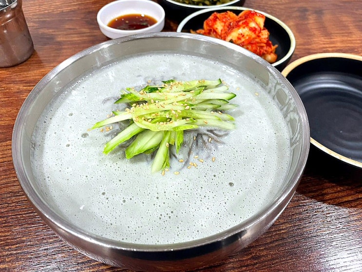 여의도 진주집 웨이팅 길어 망설인다면 시원하고 고소한 <b>서리태</b>... 