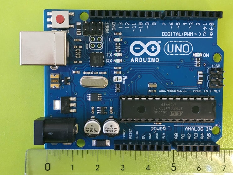  마이크로 컨트롤러 (Microcontroller) 와 아두이노 우노