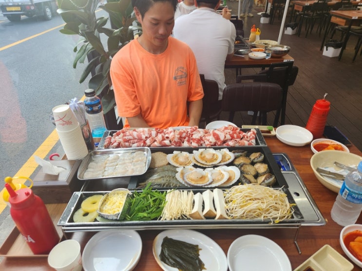 대천조개구이맛집 추천 해산물, 고기, 야채 3가지의 조합이 미친 대천키조개삼합 본점! 신흑동조개구이, 보령맛집 찾는다면 이곳으로! 대천조개구이맛집 추천 해산물, 고기, 야채 3가지의 조합이 미친 대천키조개삼합 본점! 신흑동조개구이, 보령맛집 찾는다면 이곳으로!