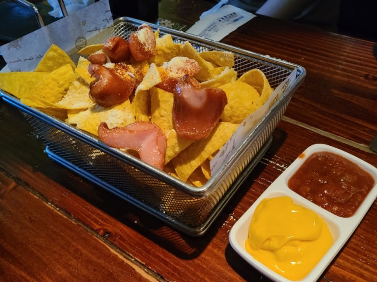  [서울 / 강남 펍] 나즈드라비