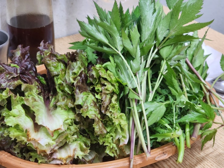  을지로, 오장동 중부시장 근처 줄서는 직장인 점심 맛집 송림우렁쌈밥