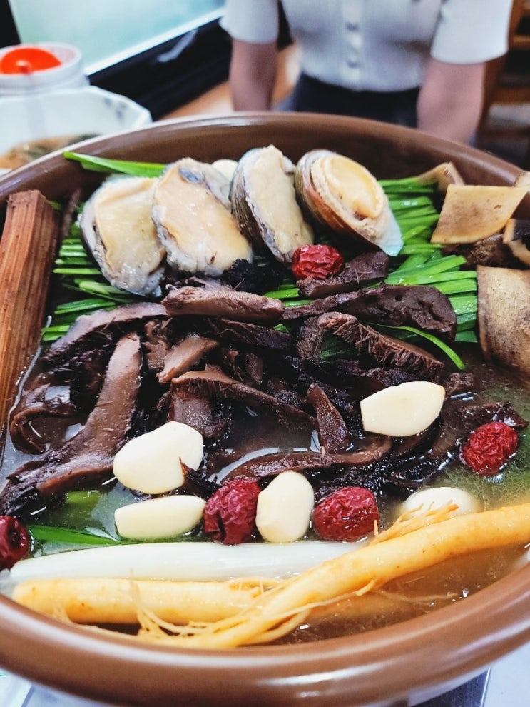  동학사맛집 감나무집 동학사점 능이전복백숙 후기
