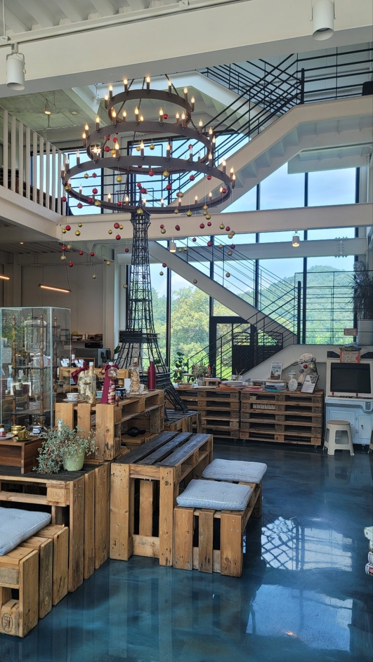 [충북 옥천] 대전 근교 커피 체험이 가능한 옥천대형카페 : 커맥라농