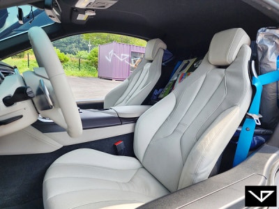 화성시 정남면 / 실내커스텀/염색 / BMW / i8