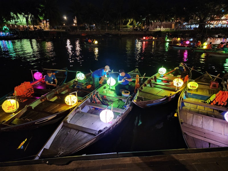 호이안 투본강 소원배