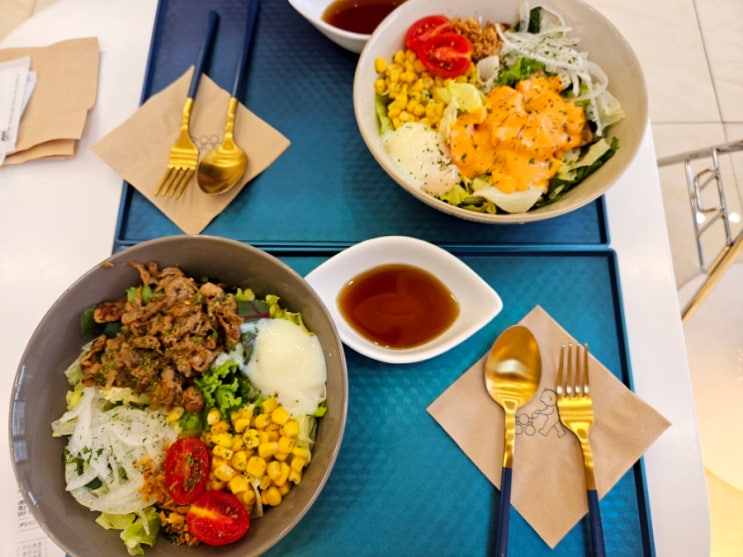  건강한 맛의 향연! 영영샐러드의 프레시한 포케 리뷰