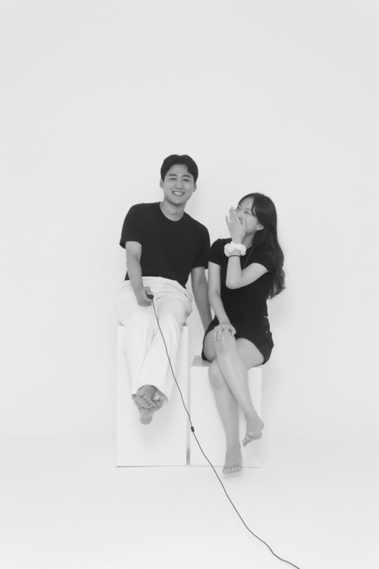  커플사진 데이트 연희동 홍대셀프스튜디오 [스튜디오 공백]