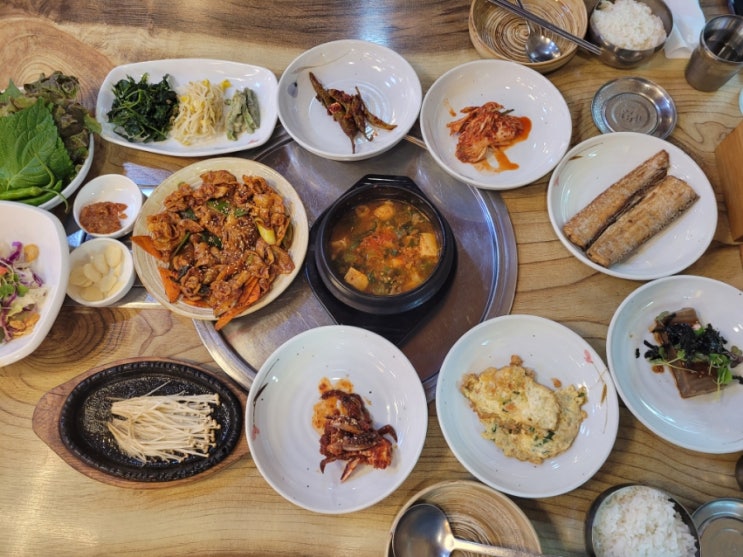 [경북/경산/맛집] 반곡지 한정식 맛집 "마당 넓은 집"
