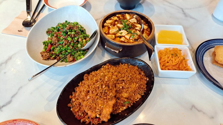 지인들과 함께 먹고싶은 초류향 밥도둑 2인세트 파리머리볶음 맛있다! 지인들과 함께 먹고싶은 초류향 밥도둑 2인세트 파리머리볶음 맛있다!