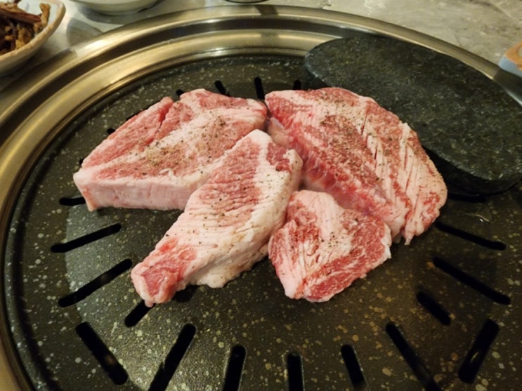  역곡 이베리코 삼겹살 맛집 - 고품달