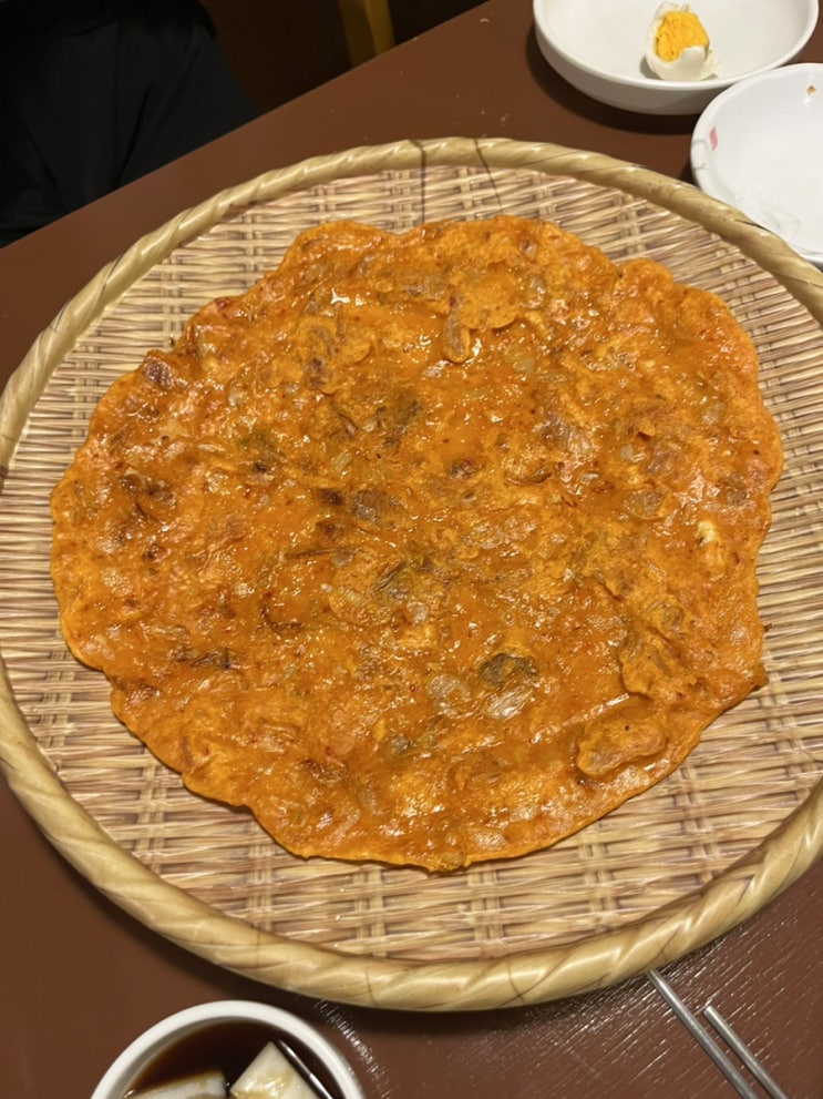  광주 신안동 김치전, 모둠전, 홍어삼합 파는 한식 주점 '수작' 2차는 ‘맥주당’