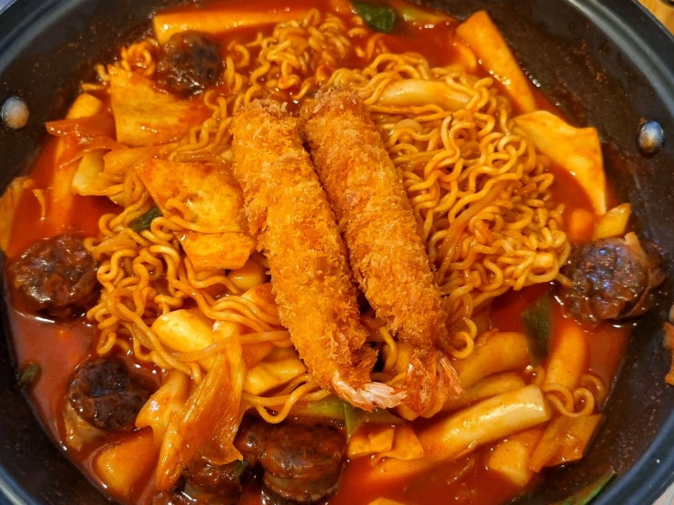  대구 신암동 맛집] 신천역 떡볶이 즉석떡볶이 맛집 '헬로우라라'