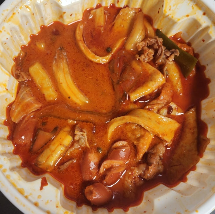  화제의 엽떡 마라떡볶이 시식후기 - 이게 왜 인기가 많은거지...?