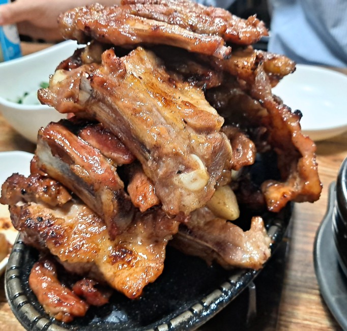  대전 만년동 돼지갈비 찐 맛집 숯불향 가득한 담양애떡갈비