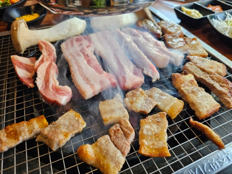  소답동 고기집 더맛있는 식육식당 삼겹살맛집
