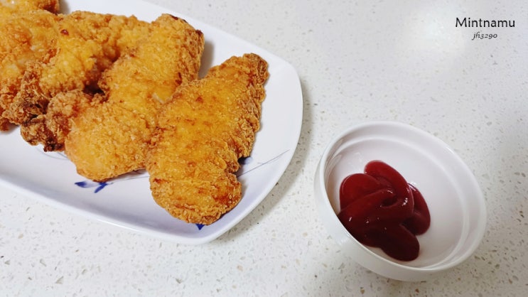  하림 텐더 스틱 겉은 바삭 속은 촉촉한 안심통살