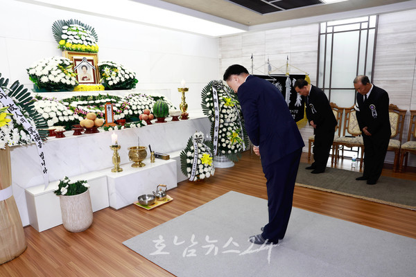 구복규 화순군수 일본 군수기업 미쓰비시 중공업 일제 강제동원 피해자 故김재림 할머니 조문