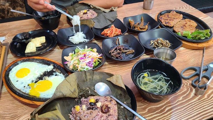 제주 동문시장 근처 현지인 추천 맛집 제주흑돼지떡갈비 제주 동문시장 근처 현지인 추천 맛집 제주흑돼지떡갈비
