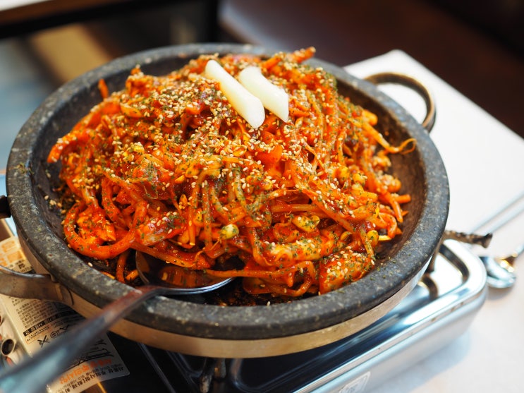 대전 유성구한식맛집 소곱창낙지볶음이 맛있는 동서네낙지 봉명점