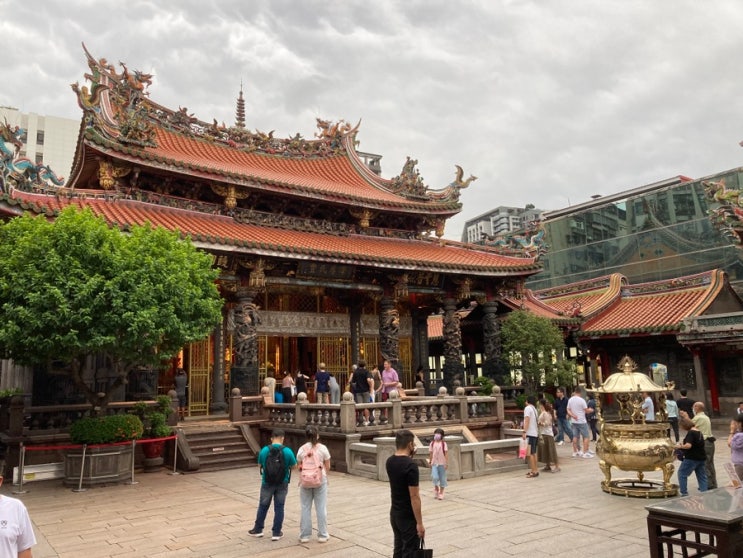 대만자유여행#3 대만 타이베이에서 가장 오래된 사원 용산사(feat. 용산사 점괘, 대만의 종교)