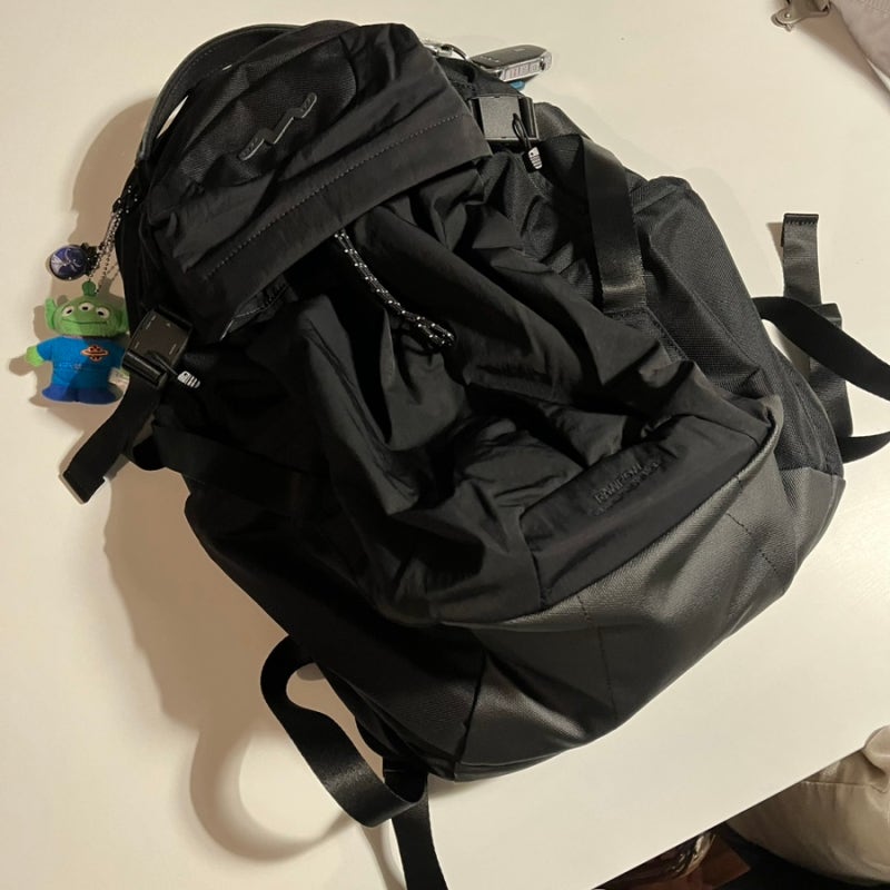 로우로우 헤비듀티 백팩 RAWROW HEAVYDUTY BACKPACK